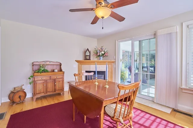 $649,900 | 72 Glendale Road, Southampton, MA 01073