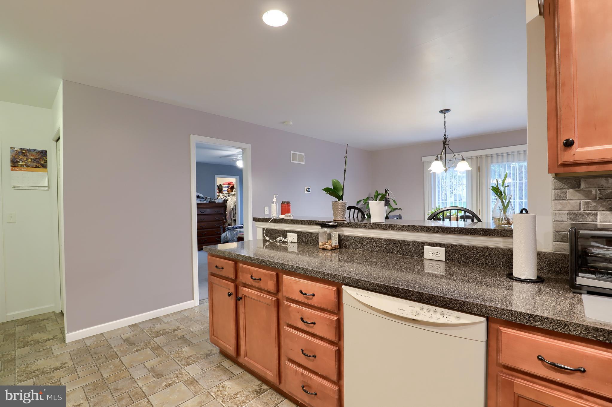 724 Palmer Circle Lititz, PA 17543 - Photo 11 of 31 Gallery Image 11