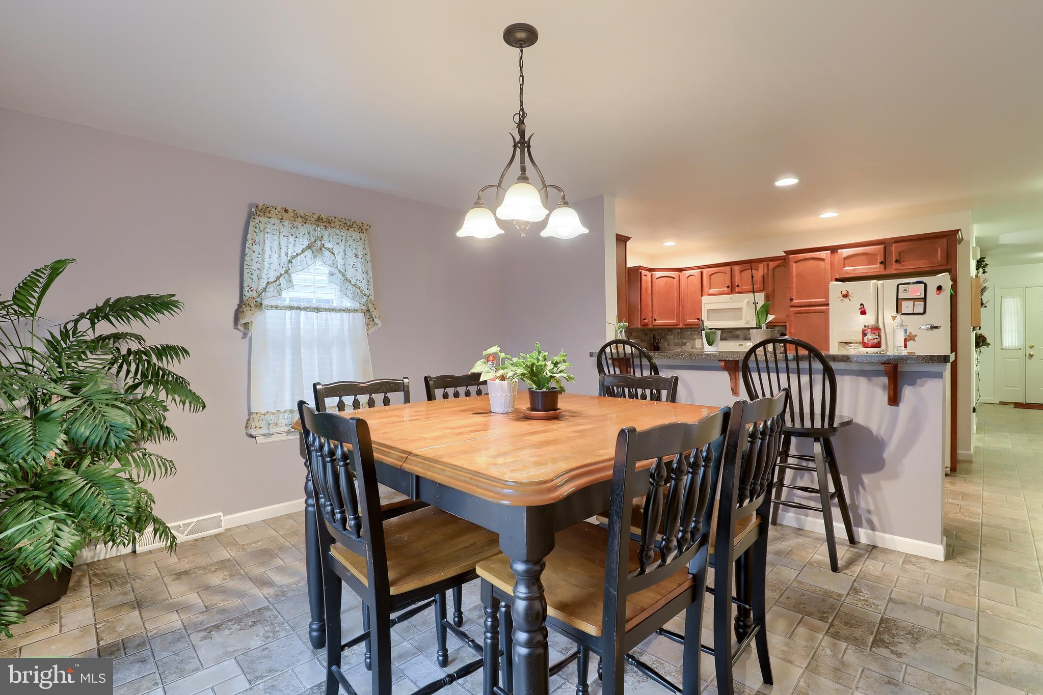 724 Palmer Circle Lititz, PA 17543 - Photo 12 of 31 Gallery Image 12