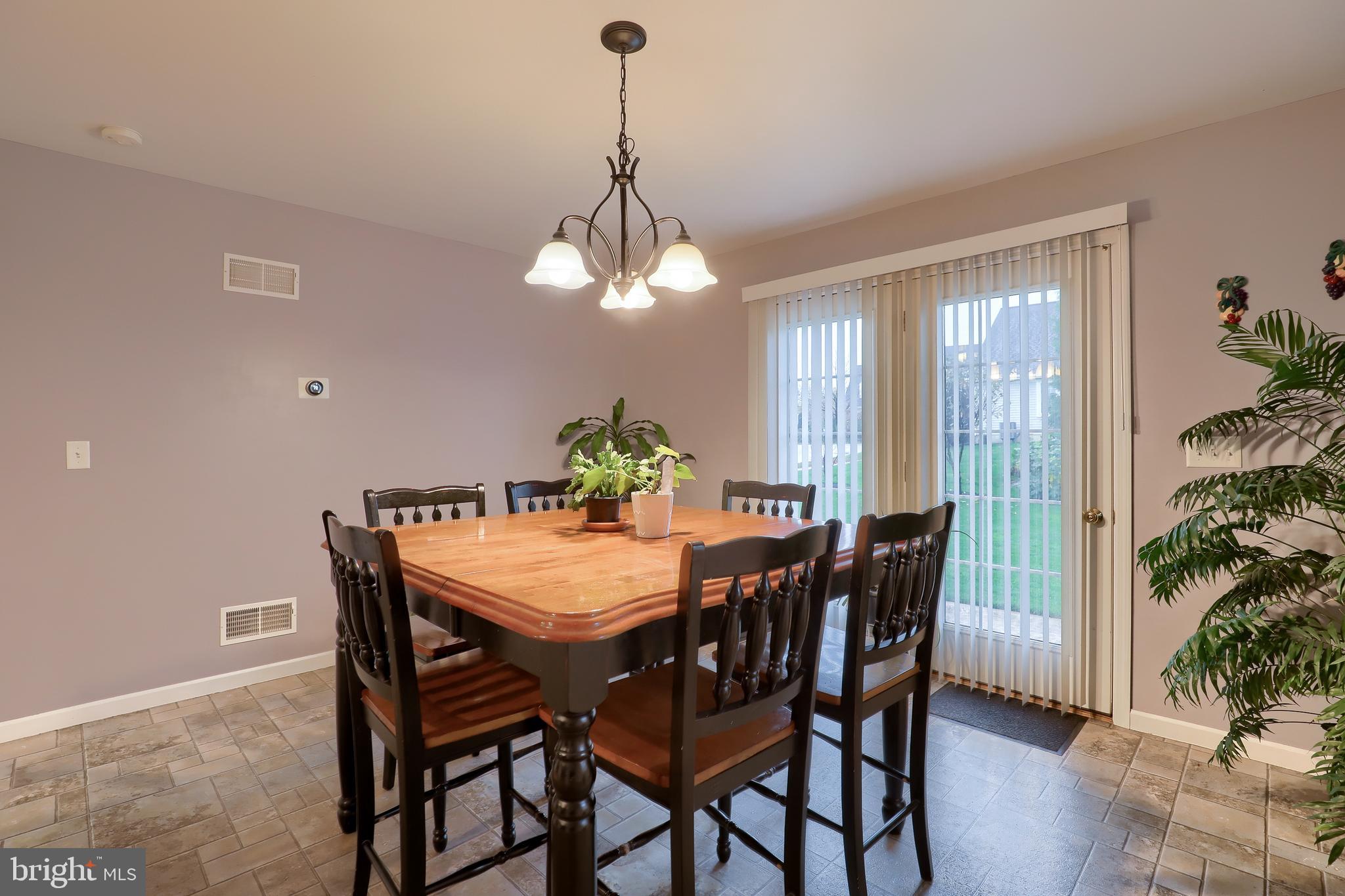 724 Palmer Circle Lititz, PA 17543 - Photo 14 of 31 Gallery Image 14