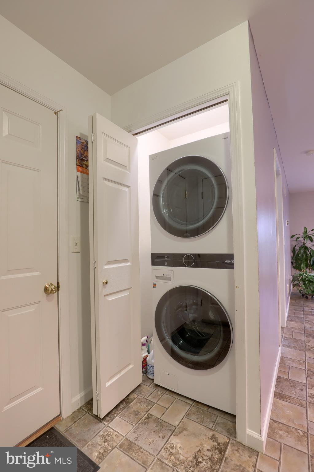724 Palmer Circle Lititz, PA 17543 - Photo 16 of 31 Gallery Image 16