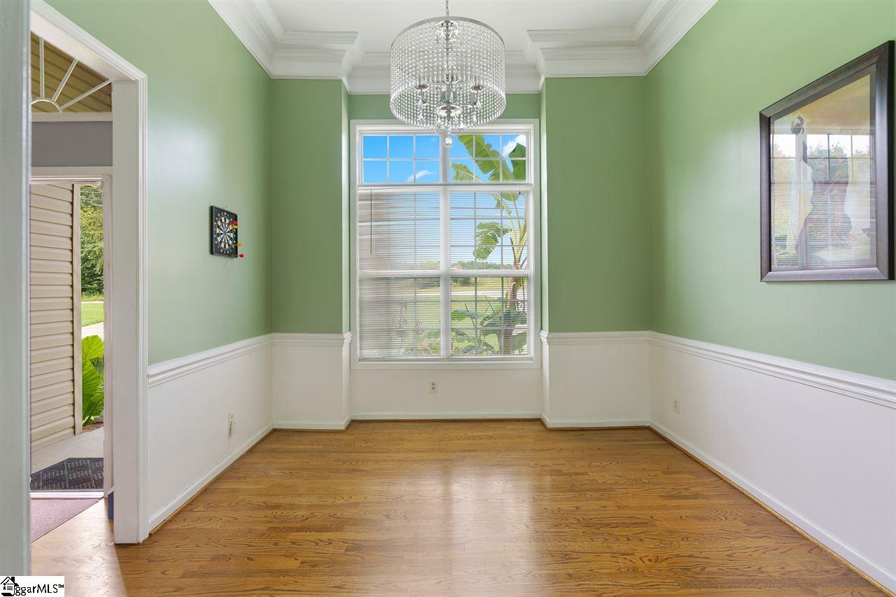 16 Marine Road Greenville, SC 29617 - Photo 3 of 24 Gallery Image 3