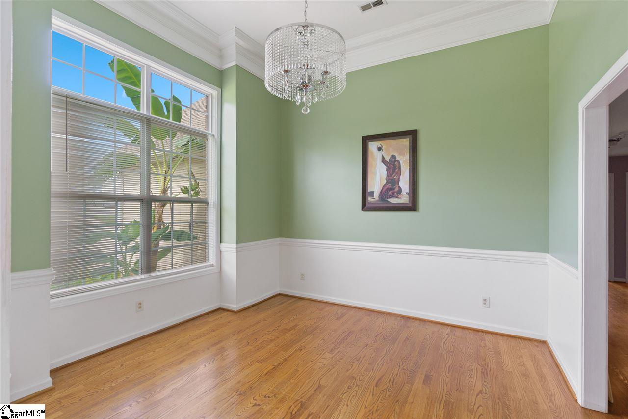 16 Marine Road Greenville, SC 29617 - Photo 4 of 24 Gallery Image 4
