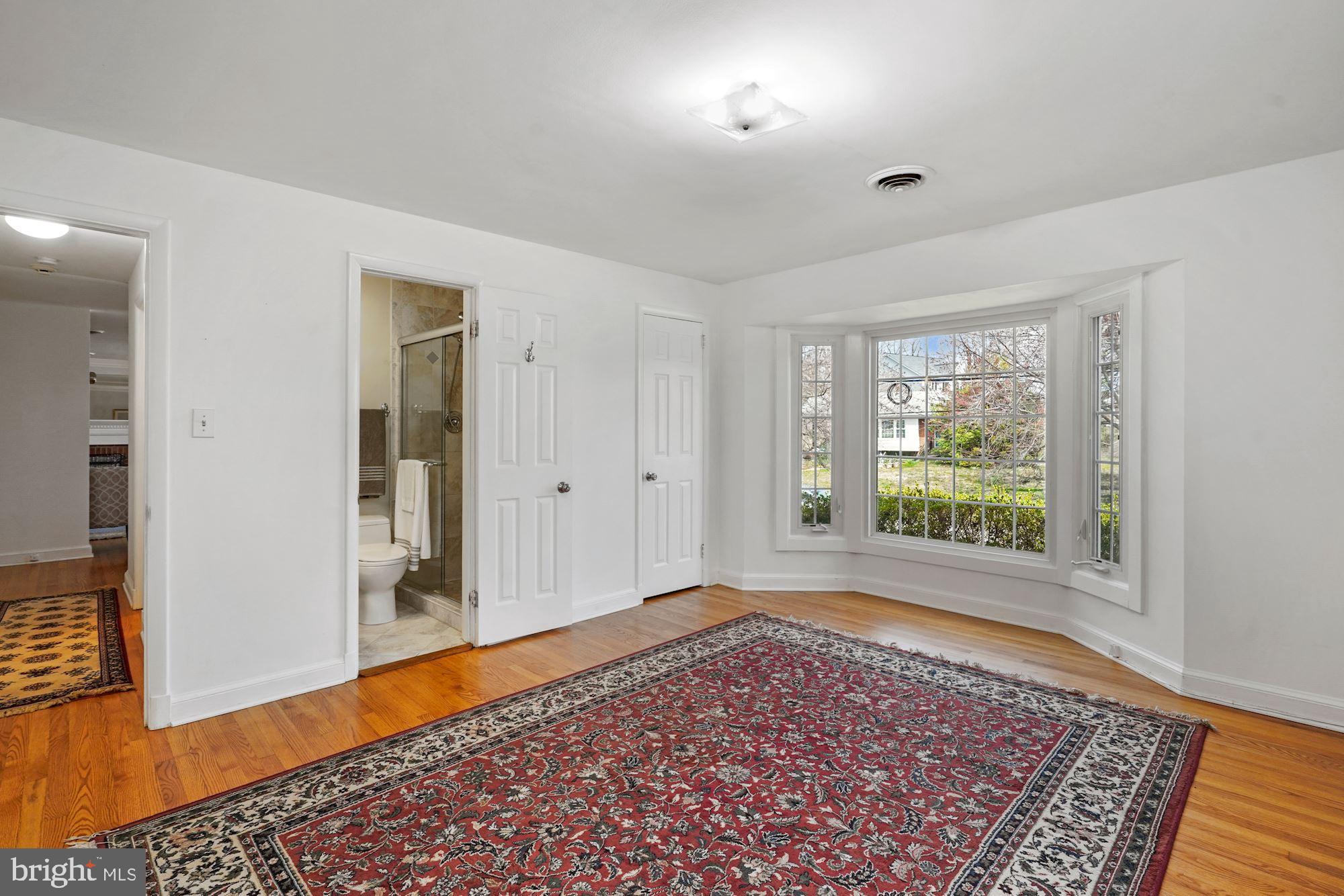 2310 Barbour Road Falls Church, VA 22043 - Photo 14 of 38 Gallery Image 14
