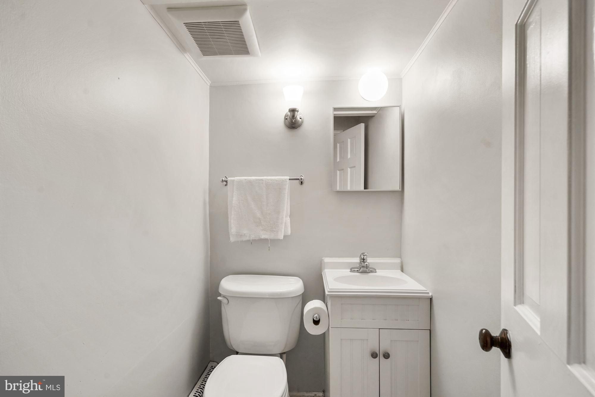 2310 Barbour Road Falls Church, VA 22043 - Photo 26 of 38 Gallery Image 26