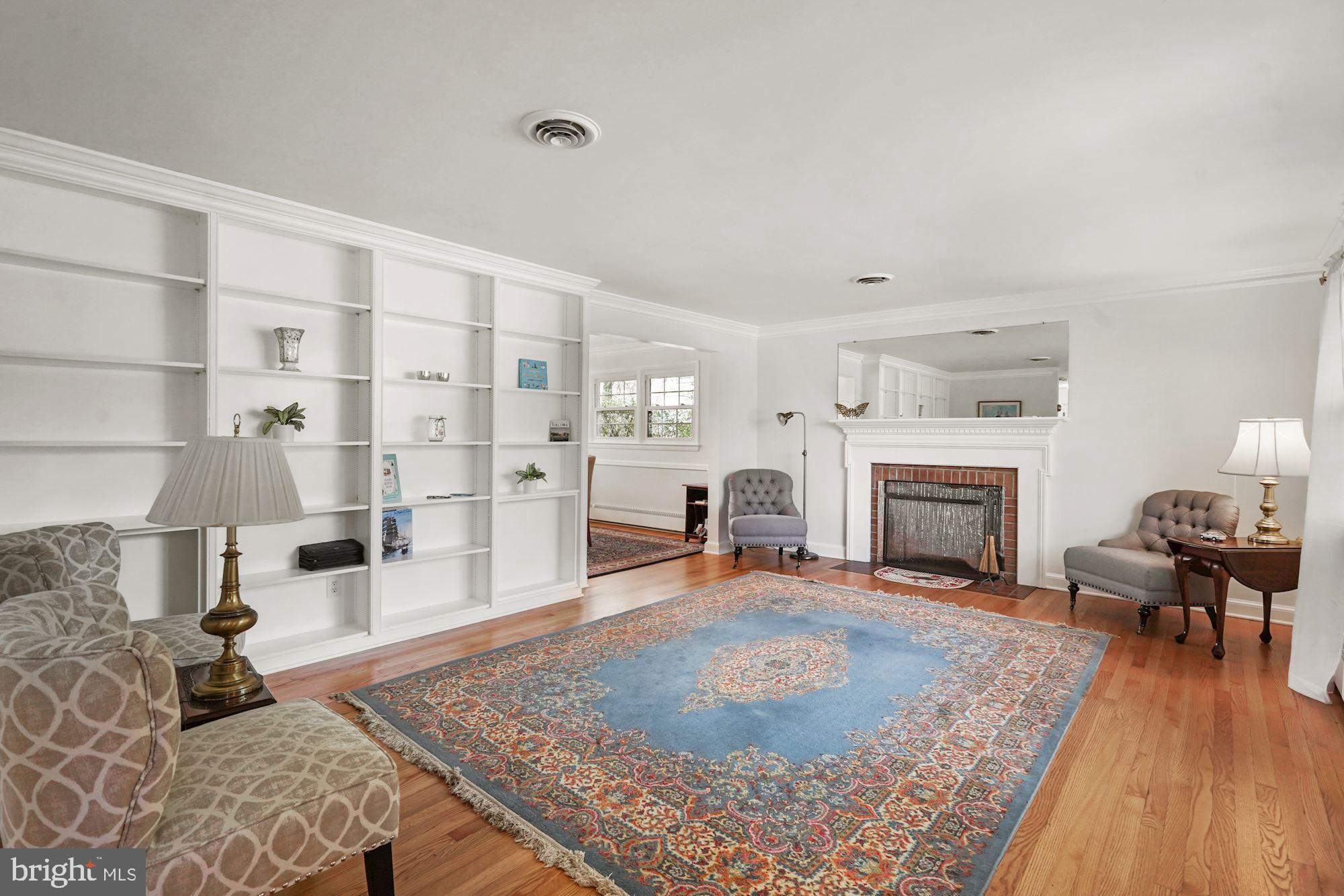 2310 Barbour Road Falls Church, VA 22043 - Photo 5 of 38 Gallery Image 5