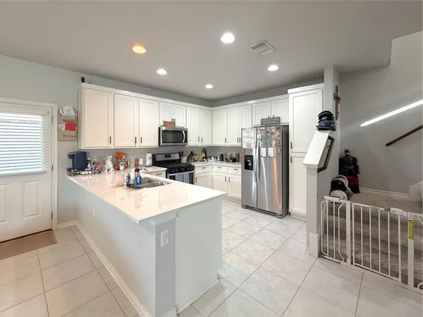 $2,175 | 2004 Pecan Island Drive, Leander, TX 78641