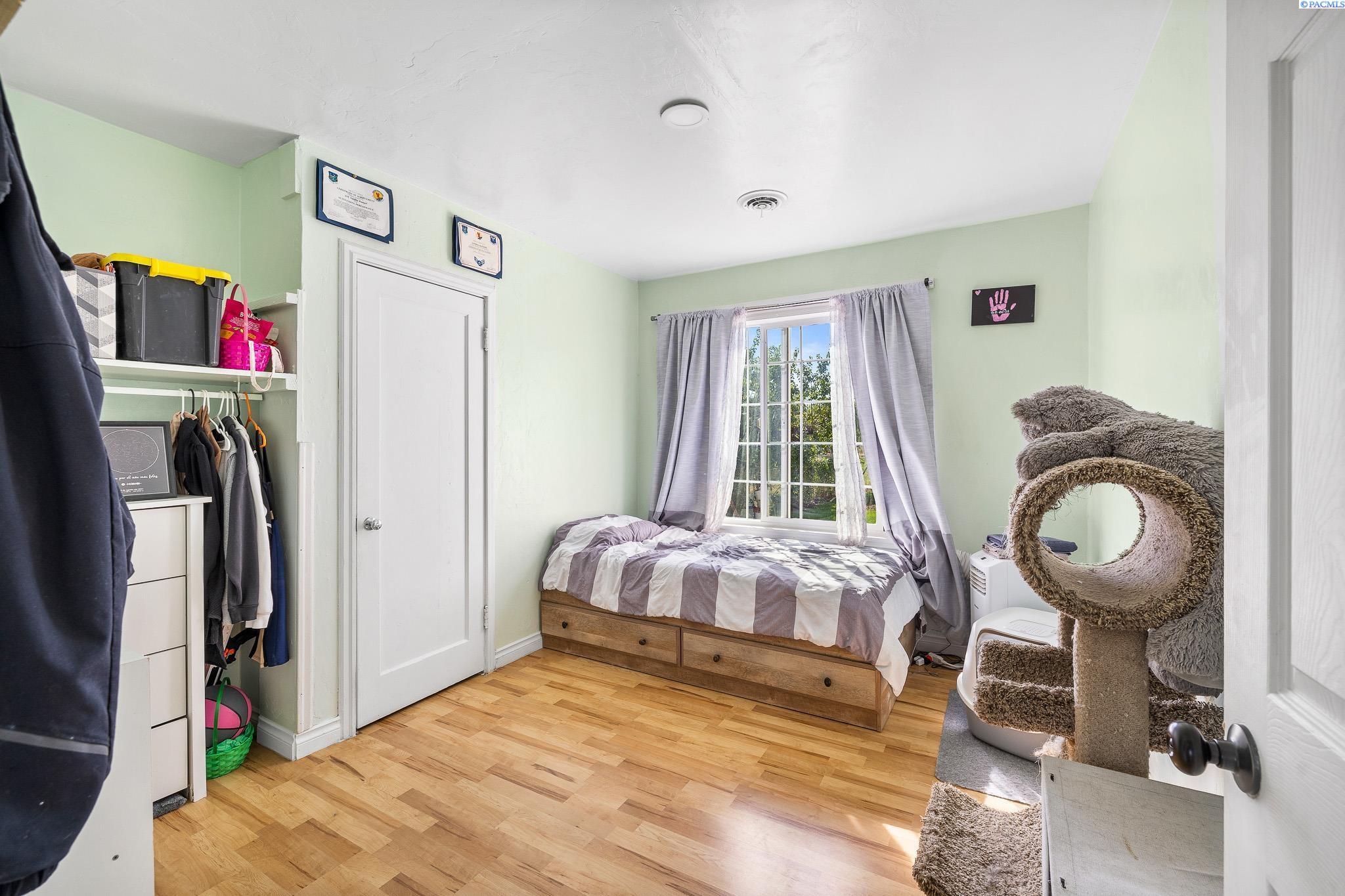 226605 East Game Farm Road Kennewick, WA 99337 - Photo 11 of 35 Gallery Image 11