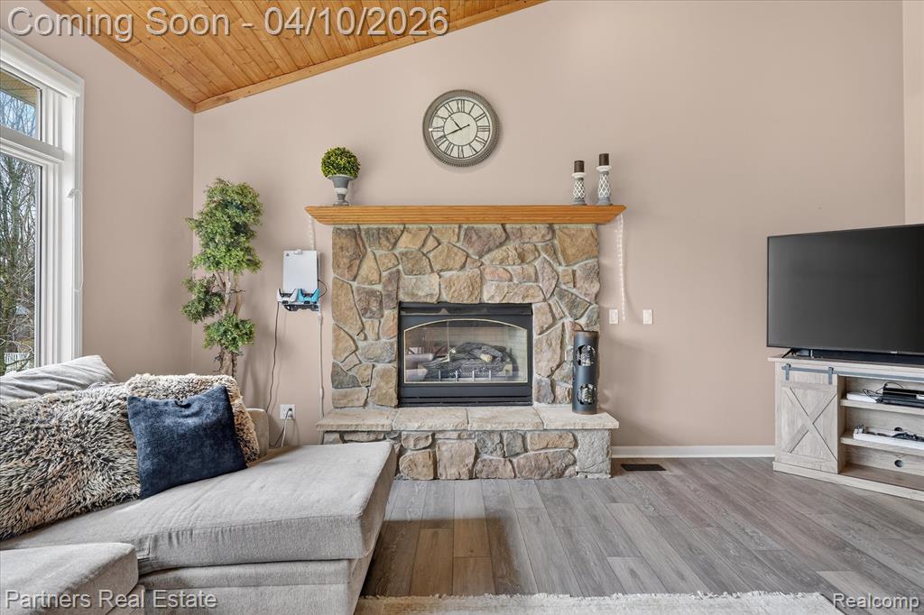 10863 Judd Road Fowlerville, MI 48836 - Photo 18 of 70