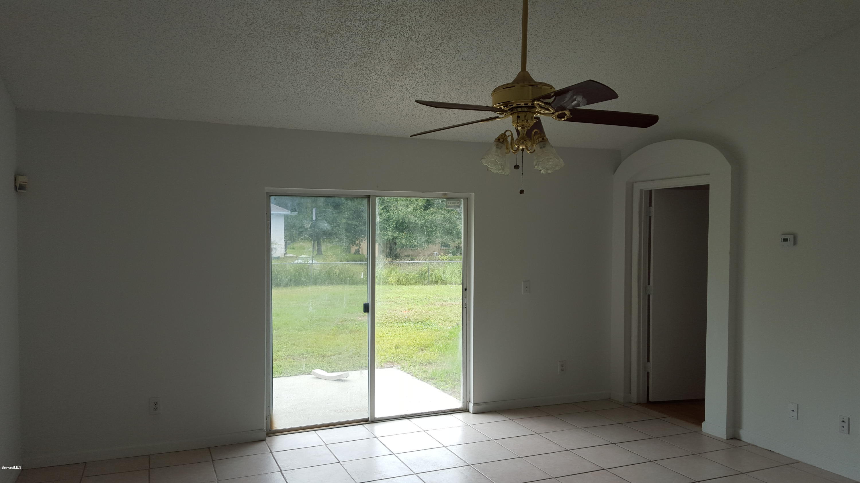 2155 Watkins Road Southeast Palm Bay, FL 32909 - Photo 3 of 13 20151007_132431_001