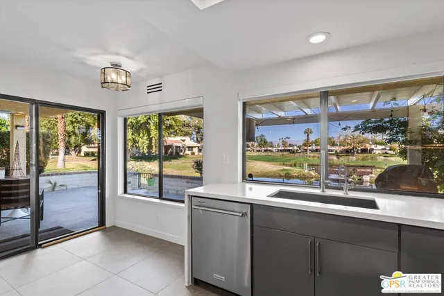 $569,000 | 3060 Kirkwood Drive, Palm Springs, CA 92264