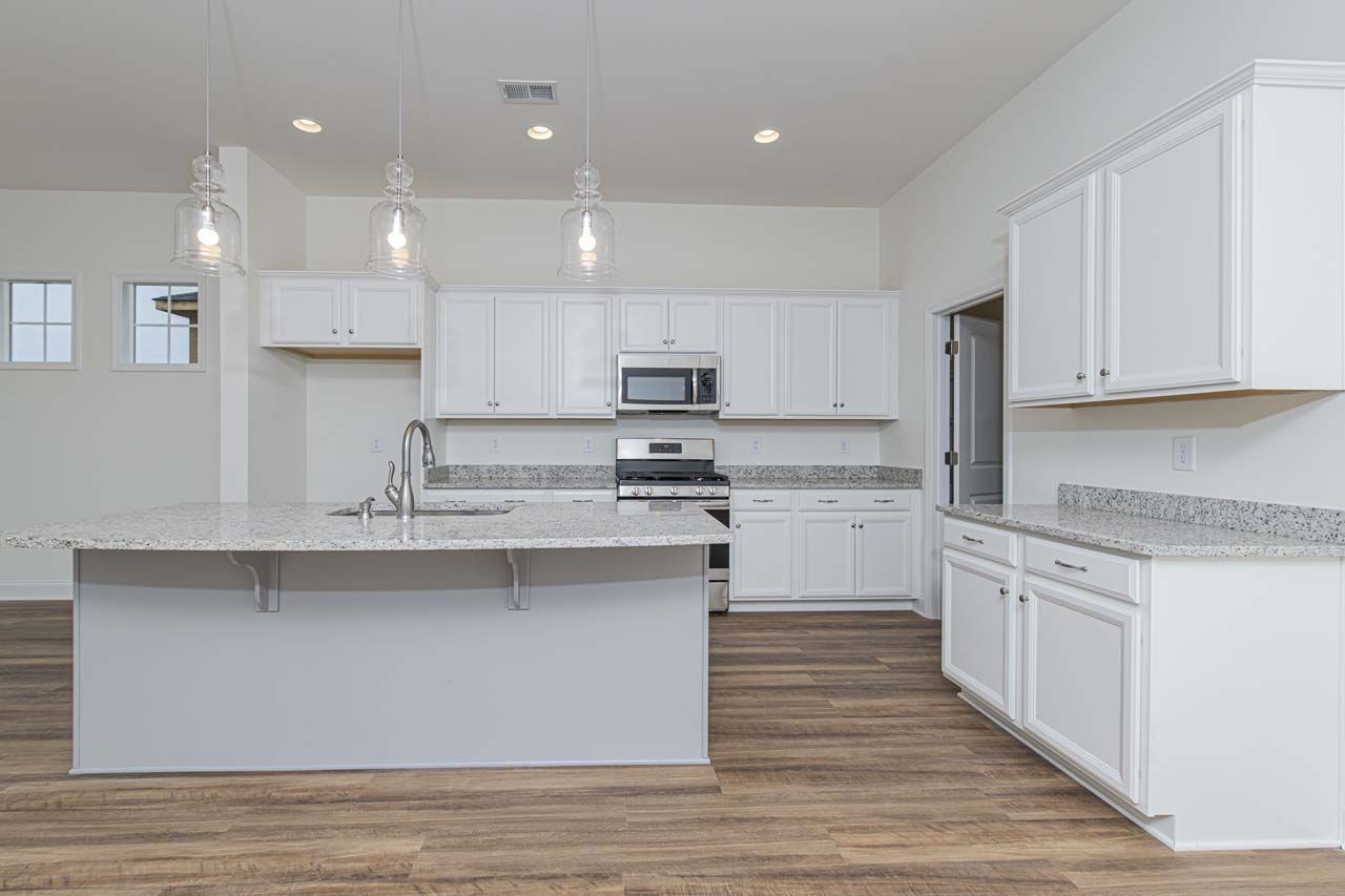 472 Bumble Circle Murrells Inlet, SC 29576 - Photo 5 of 15 Gallery Image 5