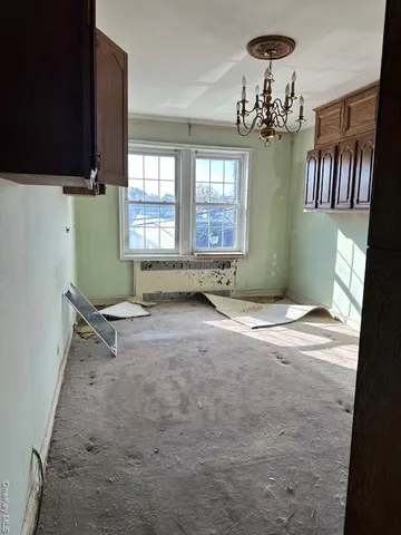 $399,000 | 15 Gaynor Avenue, Unit 2H, Manhasset, NY 11030