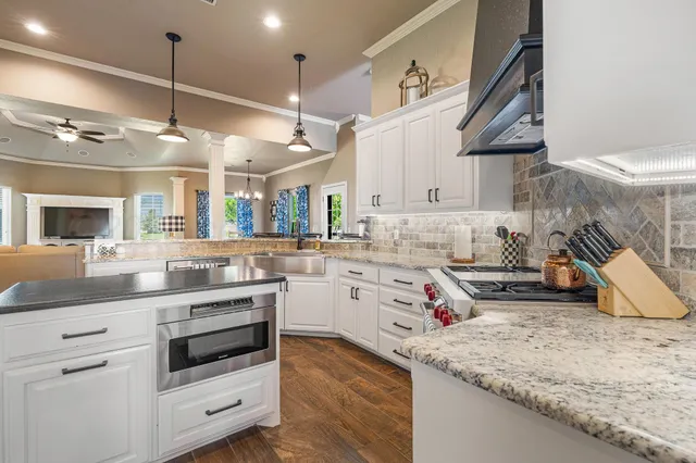 $675,000 | 17400 Farm To Market Road 2590, Canyon, TX 79015