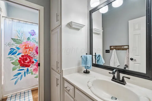 $675,000 | 17400 Farm To Market Road 2590, Canyon, TX 79015