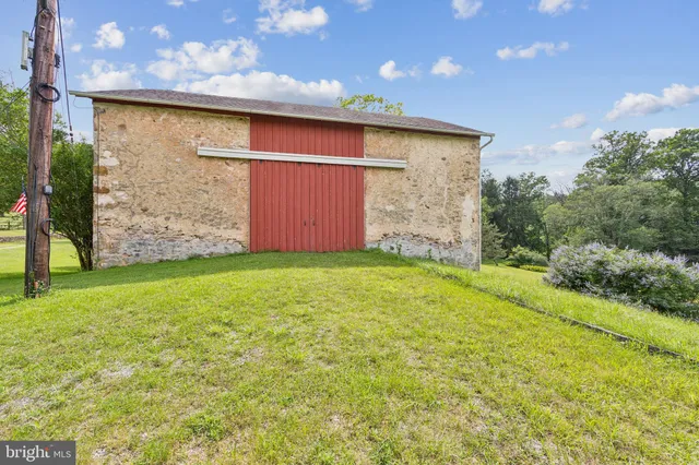 $2,599,000 | 20 Constant Spring Road, Malvern, PA 19355