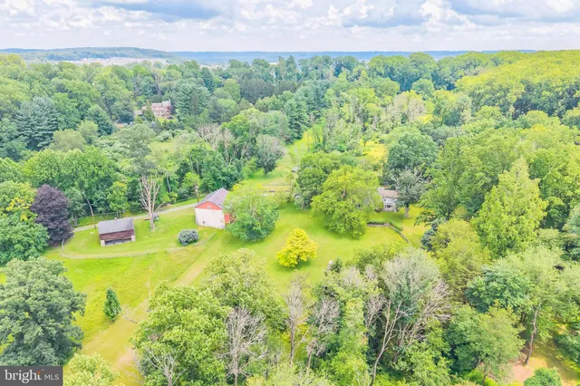 $2,599,000 | 20 Constant Spring Road, Malvern, PA 19355