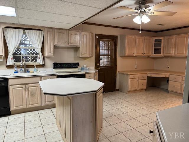 2459 Country Club Road Appomattox, VA 24522 - Photo 21 of 54 a kitchen with stainless steel appliances a sink stove and cabinets