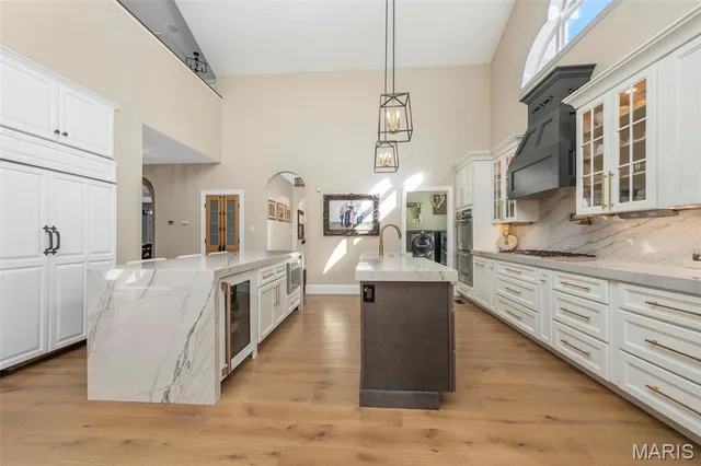 $1,695,000 | 1315 Wildhorse Meadows Drive, Chesterfield, MO 63005