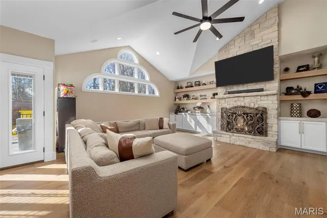 $1,695,000 | 1315 Wildhorse Meadows Drive, Chesterfield, MO 63005