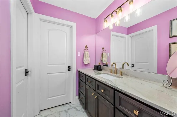 $1,670,770 | 1315 Wildhorse Meadows Drive, Chesterfield, MO 63005