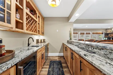 $1,695,000 | 1315 Wildhorse Meadows Drive, Chesterfield, MO 63005