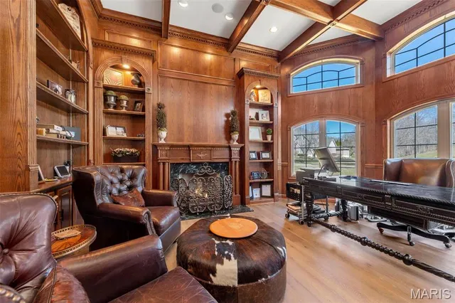 $1,695,000 | 1315 Wildhorse Meadows Drive, Chesterfield, MO 63005