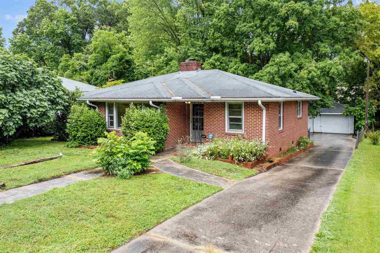 2516 North Roxboro Street Durham, NC 27704 - Photo 1 of 24 2615 N. Roxboro St. Durham NC 27704