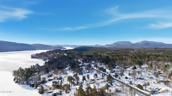 $459,000 | 17 Easy Street, Schroon Lake, NY 12870