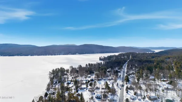 $459,000 | 17 Easy Street, Schroon Lake, NY 12870