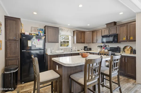 $459,000 | 17 Easy Street, Schroon Lake, NY 12870