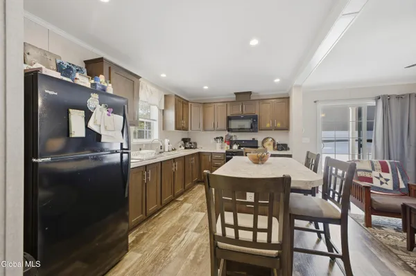 $459,000 | 17 Easy Street, Schroon Lake, NY 12870