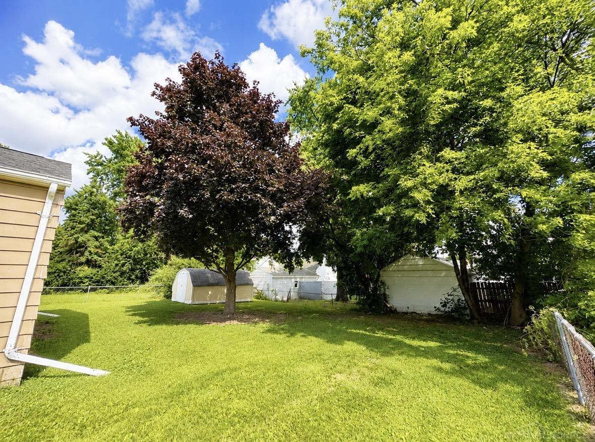 3001 Brandon Street Flint, MI 48503 - Photo 25 of 33