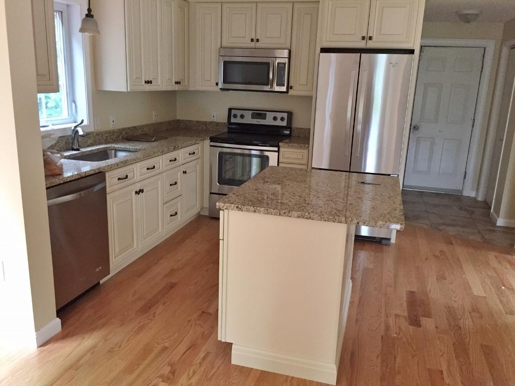 31 Copper Lane Rochester, NH 03868 - Photo 3 of 18