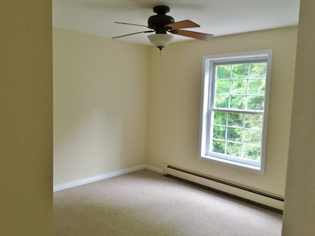 31 Copper Lane Rochester, NH 03868 - Photo 9 of 18