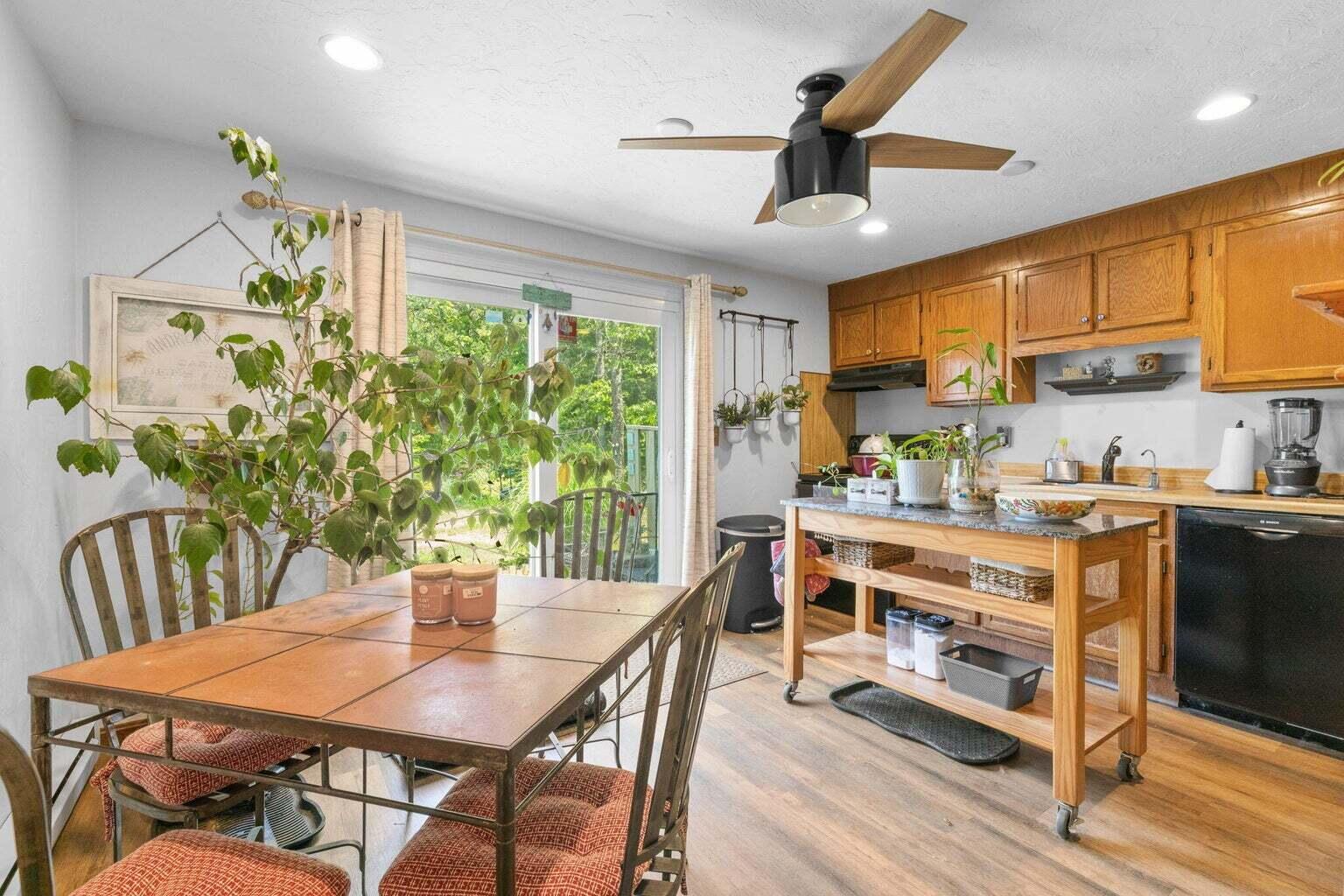 300 Falmouth Road, Unit 20C Mashpee, MA 02649 - Photo 4 of 18 6