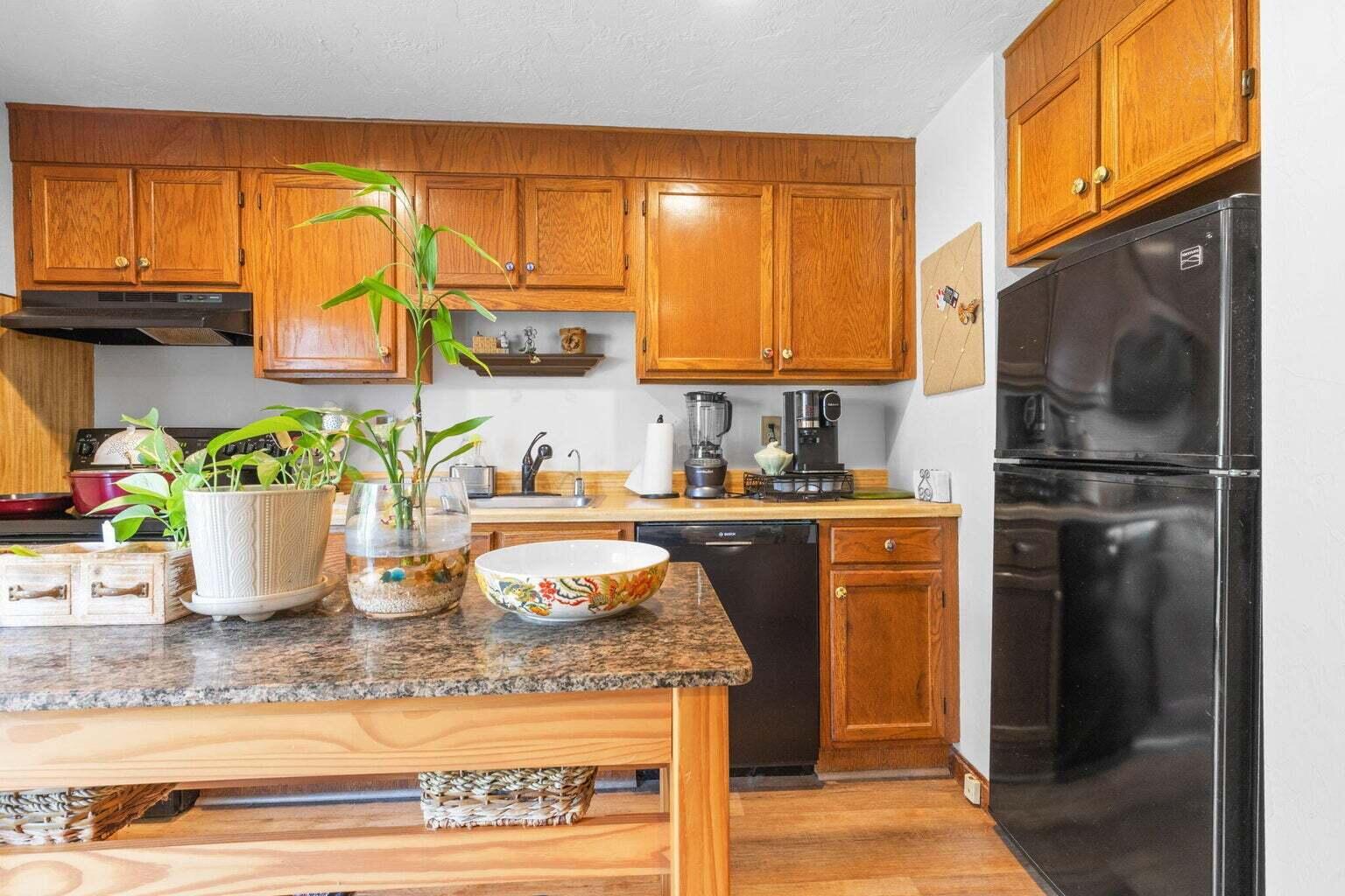 300 Falmouth Road, Unit 20C Mashpee, MA 02649 - Photo 6 of 18 8