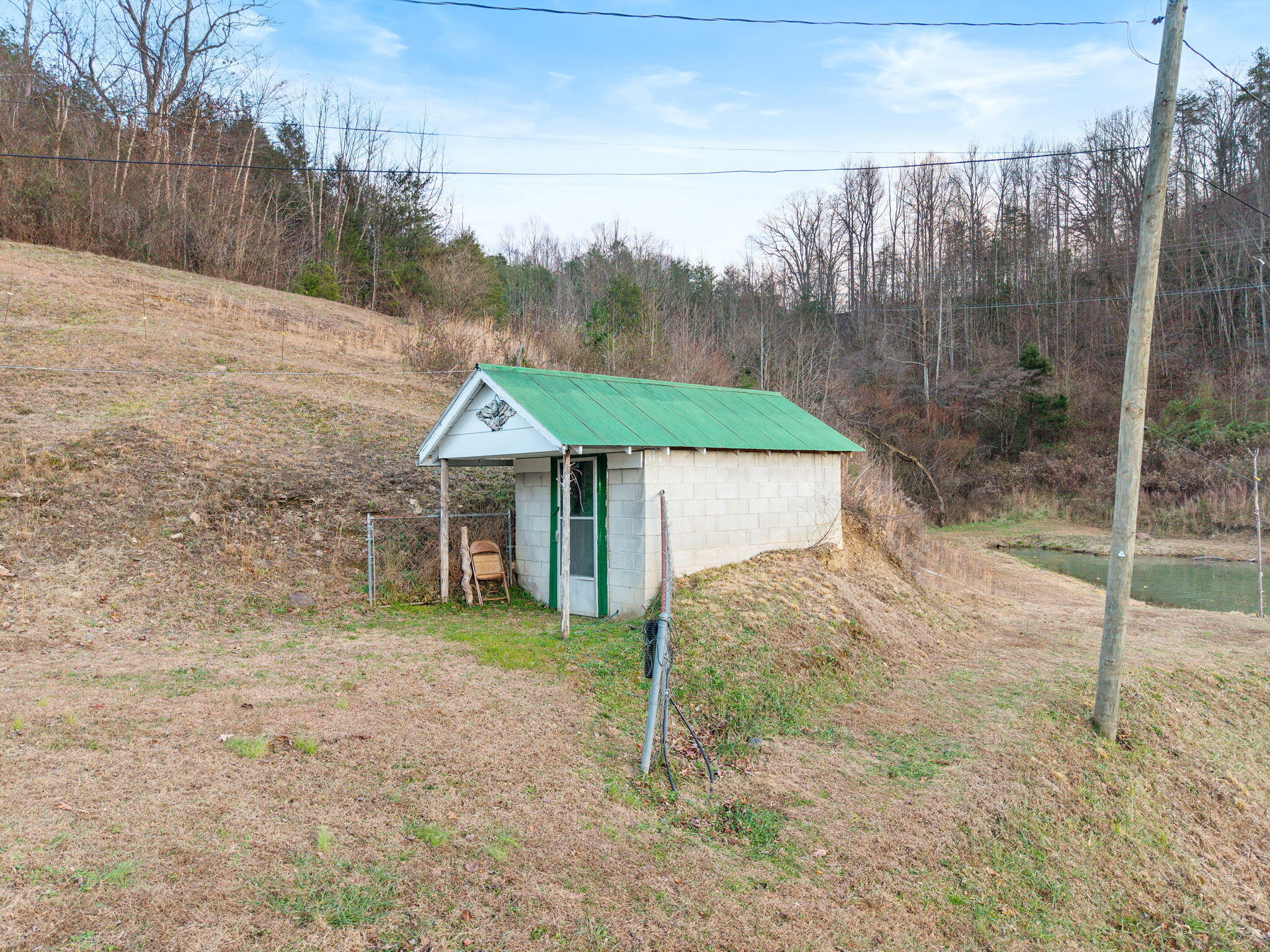 684 Martin Cemetary Road Oneida, KY 40972 - Photo 95 of 96 9' X 16" approximate. used for canning and storing potatoes and meats.has gas heat ran to it.