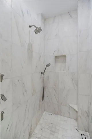 $1,675,000 | 400 West 49th Terrace, Unit 2112, Kansas City, MO 64112