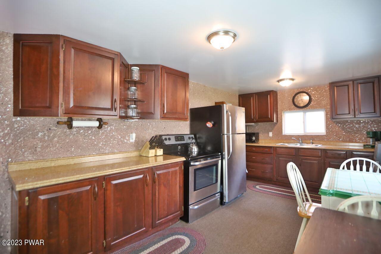 598 Ravnikar Road Forest City, PA 18421 - Photo 4 of 39 Kitchen