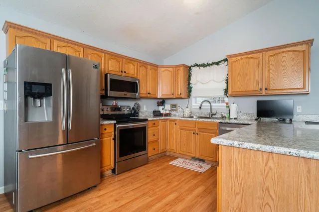 $330,000 | 32 Woodside Drive, Waynesboro, VA 22980