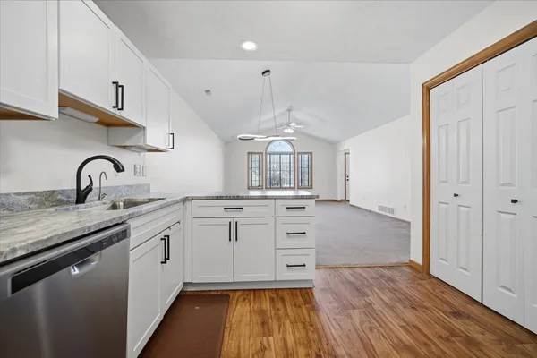 $240,000 | 3715 Wine Way, Bloomington, IL 61704