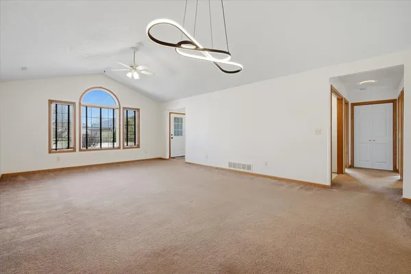 $240,000 | 3715 Wine Way, Bloomington, IL 61704