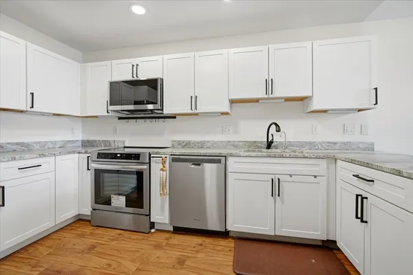 $240,000 | 3715 Wine Way, Bloomington, IL 61704