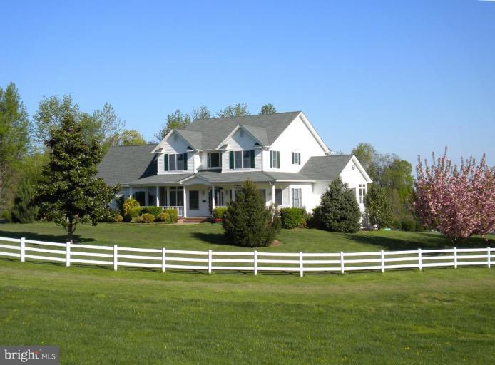 13541 Granview Road King George, VA 22485 - Photo 1 of 15 Exterior (Main)