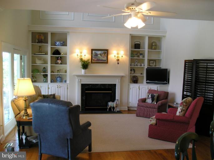 13541 Granview Road King George, VA 22485 - Photo 11 of 15 Family Room