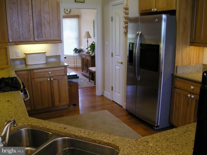 13541 Granview Road King George, VA 22485 - Photo 7 of 15 Kitchen