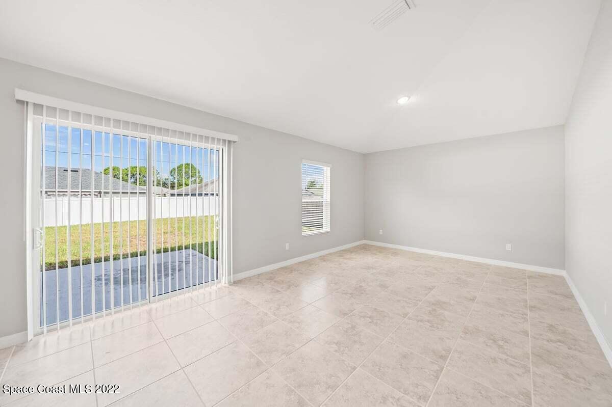 1111 Ver Circle Northeast Palm Bay, FL 32905 - Photo 13 of 30 a view of an empty room