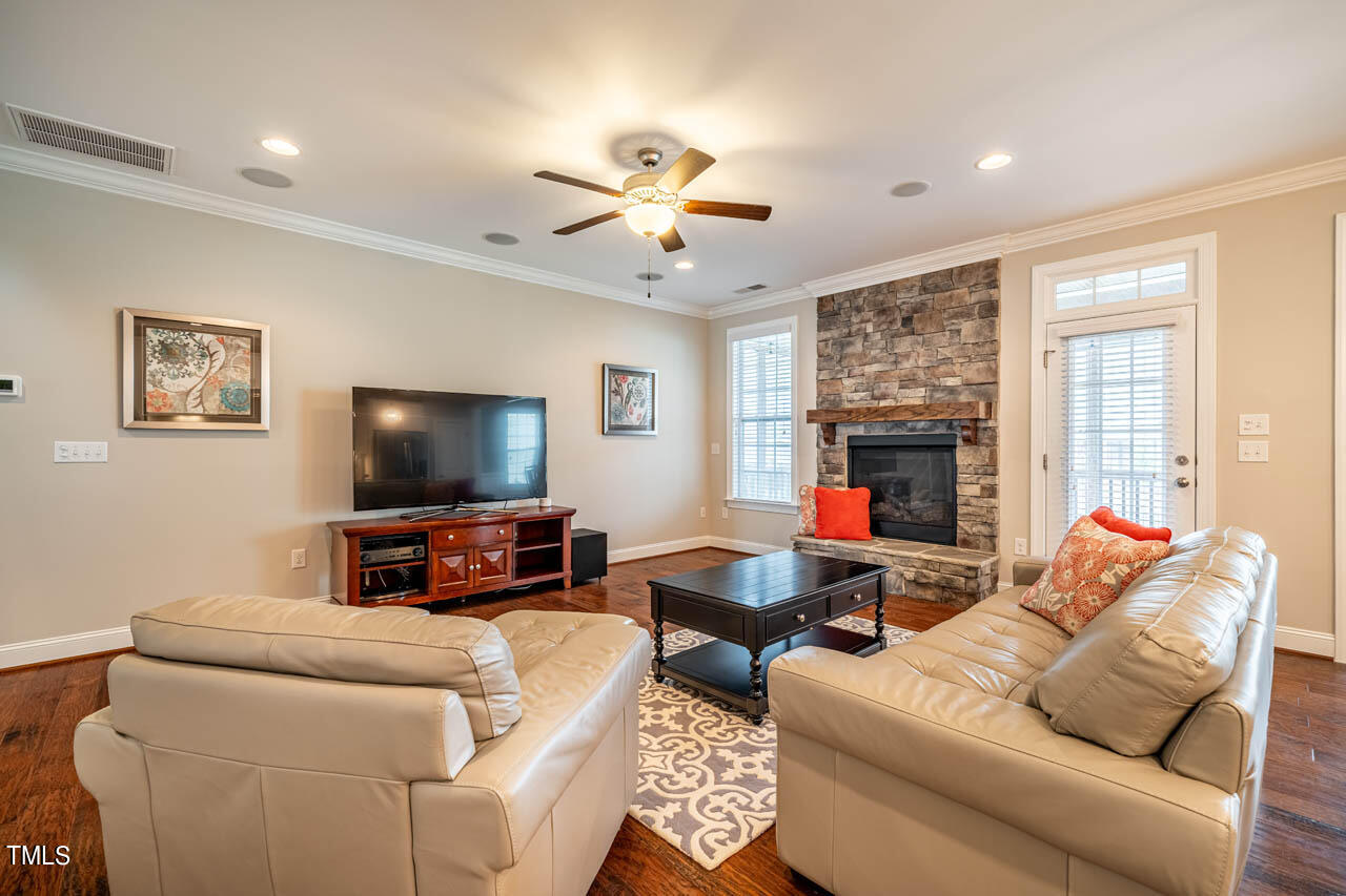 1412 Baxter Ridge Court Apex, NC 27502 - Photo 12 of 46 1412BaxterRidgeCt-19