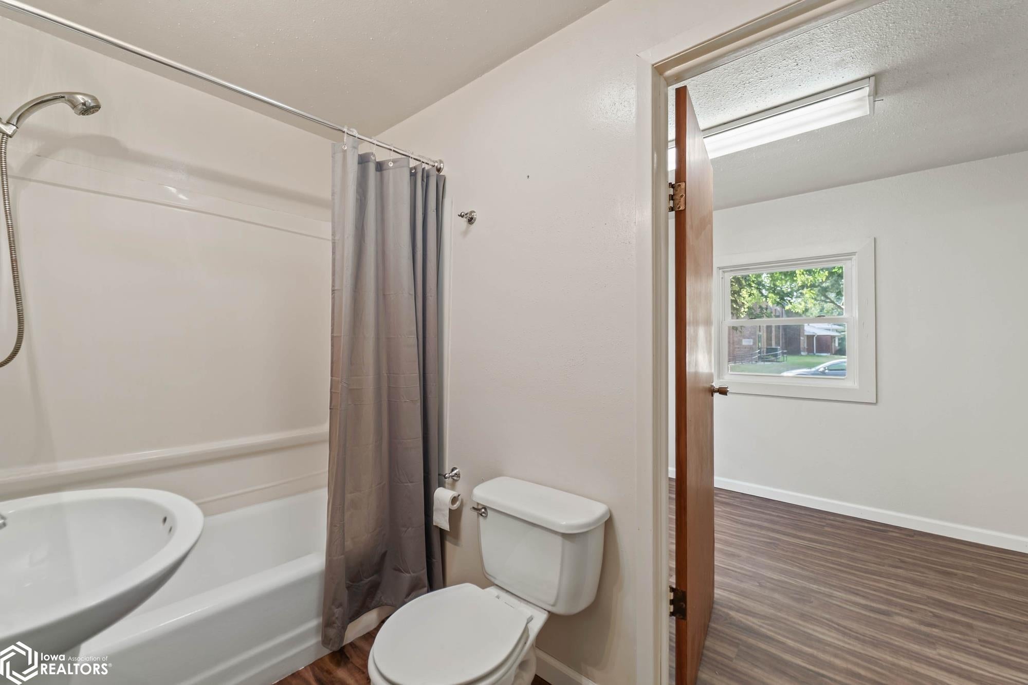 419 4th Street Colo, IA 50056 - Photo 15 of 26 Gallery Image 15